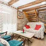 2 Bedroom Luxurious In * Jurdani