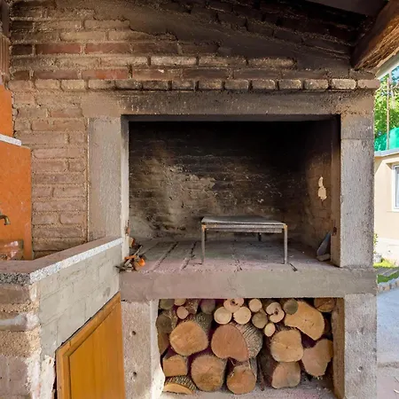 2 Bedroom Stunning In Nyaraló *