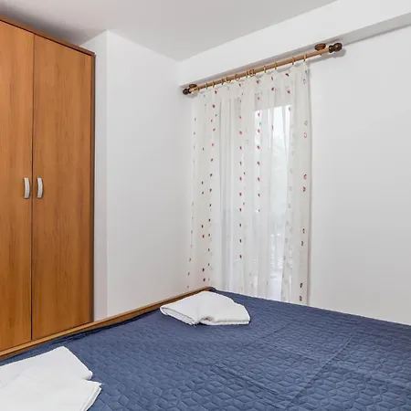 2 Bedroom Stunning In Nyaraló Jurdani