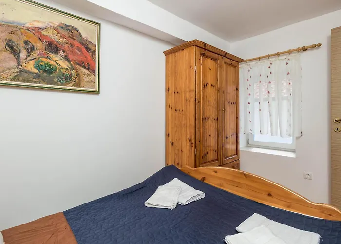 2 Bedroom Cozy In Jurdani