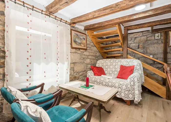 2 Bedroom Cozy In * Jurdani