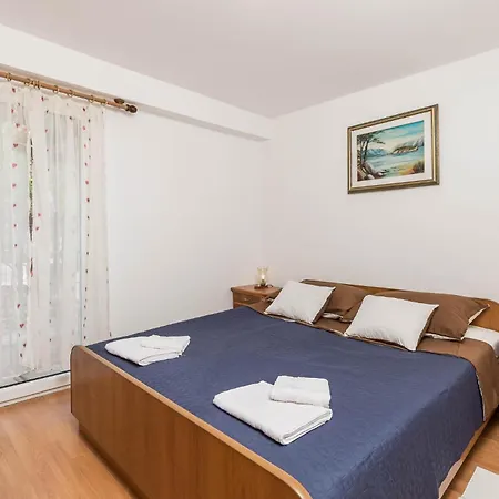 2 Bedroom Stunning In * Jurdani