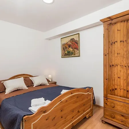 Holiday home 2 Bedroom Stunning In